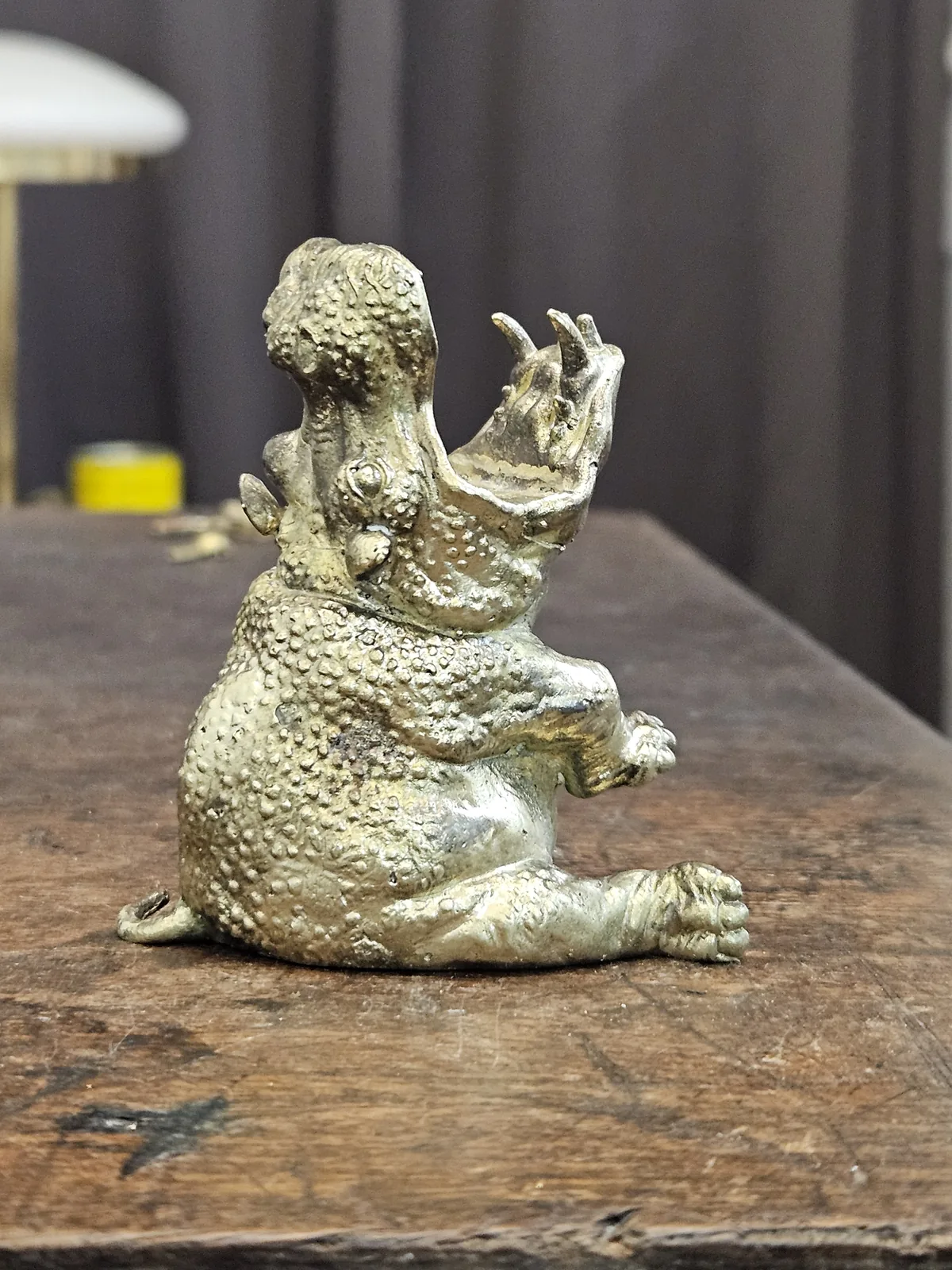 Hippo Paper Weight