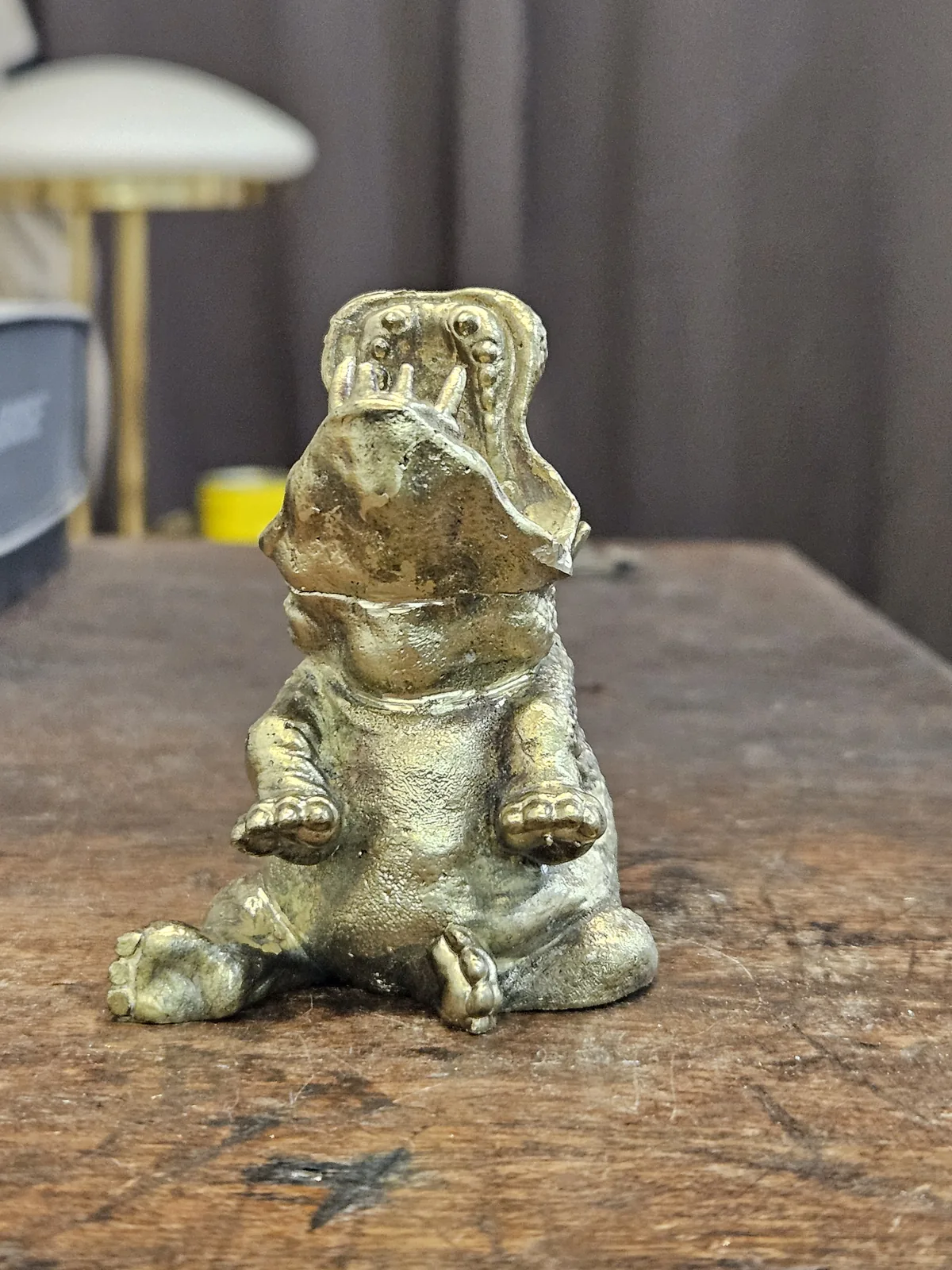 Hippo Paper Weight